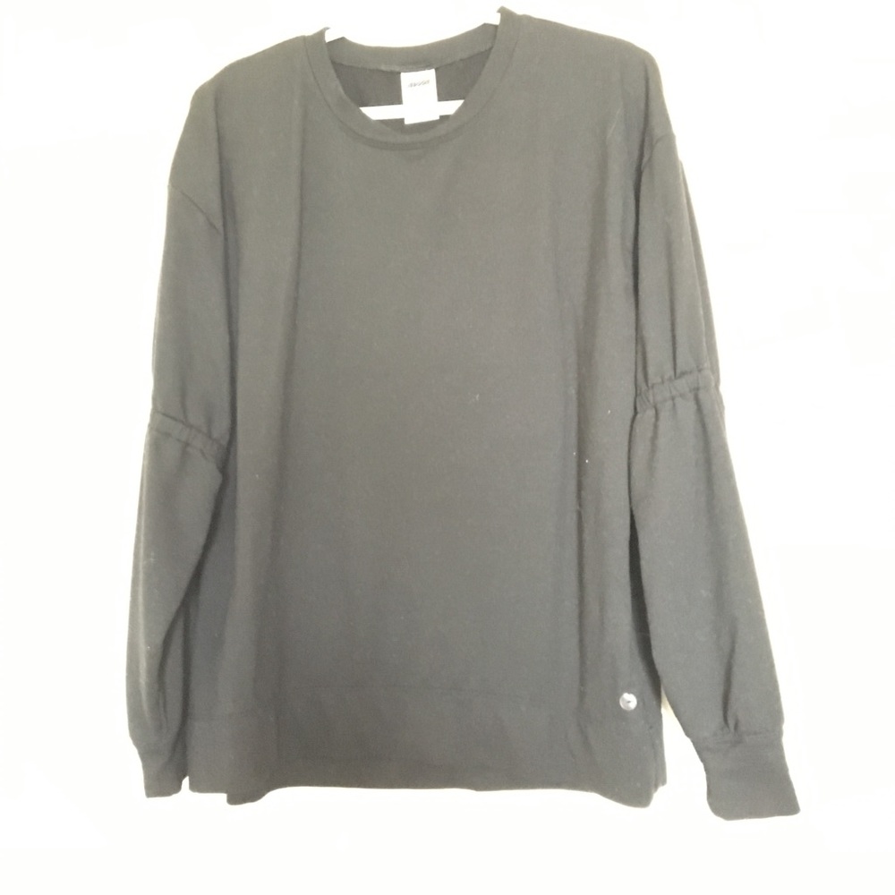 Workout sweater